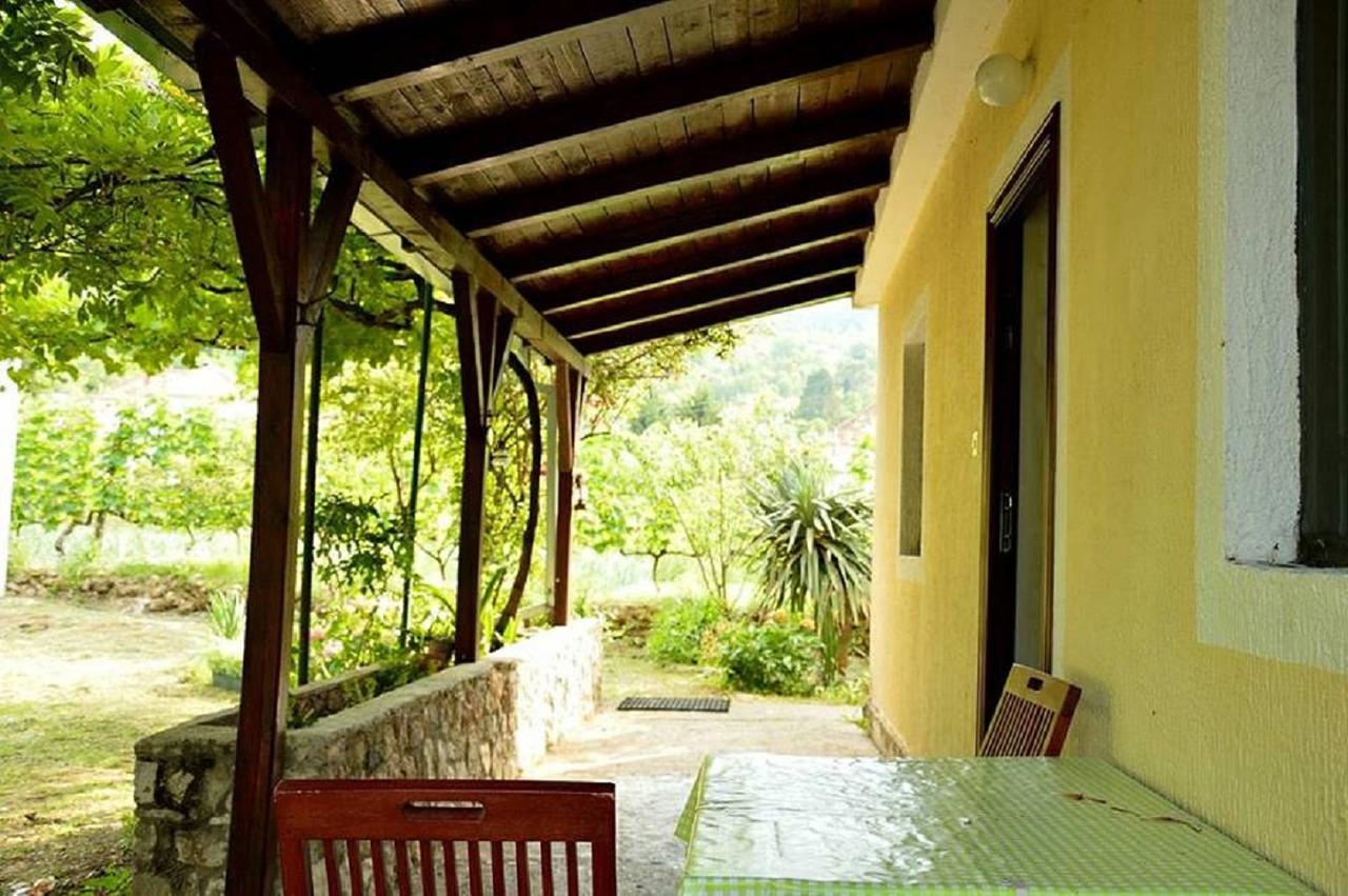 Ivan'S Holiday Home Virpazar Kültér fotó